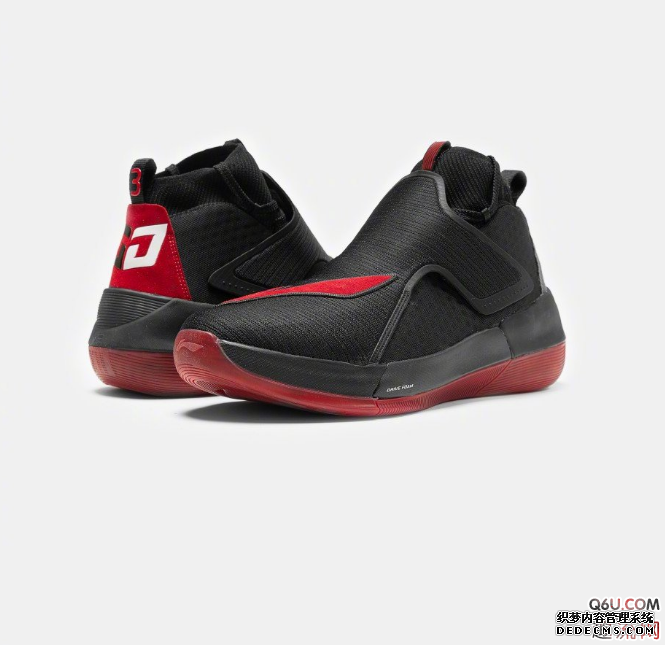 CJ麥科勒姆專屬空襲5圣誕PE實物細節賞析 本賽季CJ上腳的個人PE有哪些 CJ麥科勒姆專屬空襲5圣誕PE實物細節賞析 本賽季CJ上腳的個人PE有哪些