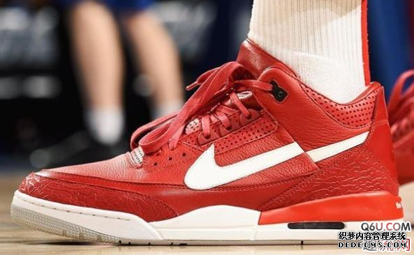 鞋王塔克在NBA中上腳最貴重的球鞋是哪雙 盤點PJ塔克在NBA中上腳過的七雙神鞋 鞋王塔克在NBA中上腳最貴重的球鞋是哪雙 盤點PJ塔克在NBA中上腳過的七雙神鞋