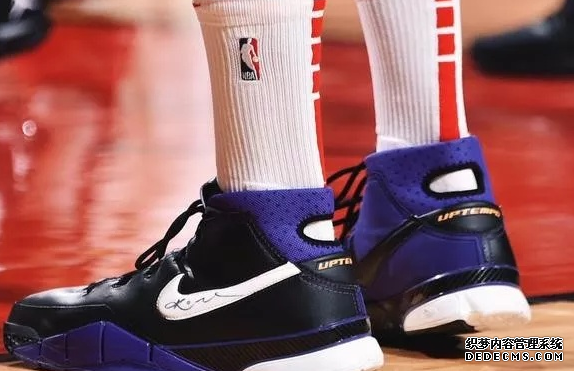 NBA球場上土豪級別的球鞋有哪些 NBA球場上土豪級別的球鞋清單 NBA球場上土豪級別的球鞋有哪些 NBA球場上土豪級別的球鞋清單