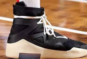 NBA球場(chǎng)上土豪級(jí)別的球鞋有哪些 NBA球場(chǎng)上土豪級(jí)