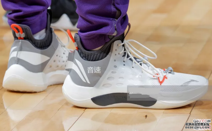 李寧音速7普通版現身NBA賽場 李寧音速7普通版上腳圖賞析 李寧音速7普通版現身NBA賽場 李寧音速7普通版上腳圖賞析