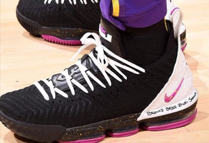 NBA12月22號球星上腳球鞋精選利拉德上腳Dame 5全新