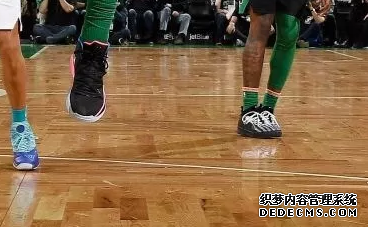 NBA12月24號球星上腳球鞋有哪些 NBA12月24號球星上腳球鞋盤點(diǎn) NBA12月24號球星上腳球鞋有哪些 NBA12月24號球星上腳球鞋盤點(diǎn)