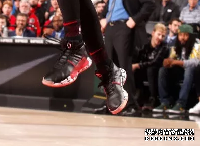 NBA12月24號球星上腳球鞋有哪些 NBA12月24號球星上腳球鞋盤點(diǎn) NBA12月24號球星上腳球鞋有哪些 NBA12月24號球星上腳球鞋盤點(diǎn)