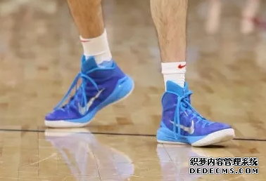 NBA12月18號(hào)庫(kù)里上腳什么球鞋 NBA12月18號(hào)球星上腳球鞋一覽 NBA12月18號(hào)庫(kù)里上腳什么球鞋 NBA12月18號(hào)球星上腳球鞋一覽