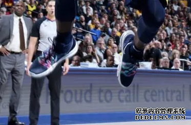 NBA12月19號球星上腳球鞋有哪些 NBA12月19號球星上腳球鞋盤點 NBA12月19號球星上腳球鞋有哪些 NBA12月19號球星上腳球鞋盤點