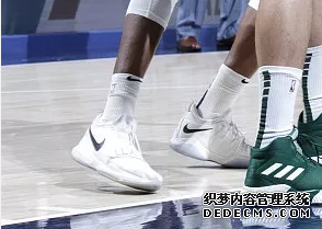 NBA12月13號球星上腳球鞋有哪些 NBA12月13號球星上腳球鞋盤點 NBA12月13號球星上腳球鞋有哪些 NBA12月13號球星上腳球鞋盤點