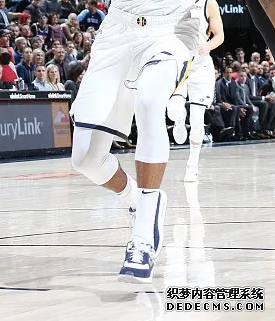 NBA12月13號球星上腳球鞋有哪些 NBA12月13號球星上腳球鞋盤點 NBA12月13號球星上腳球鞋有哪些 NBA12月13號球星上腳球鞋盤點