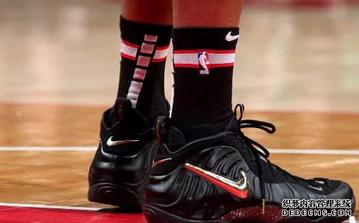 NBA12月13號球星上腳球鞋有哪些 NBA12月13號球星上腳球鞋盤點 NBA12月13號球星上腳球鞋有哪些 NBA12月13號球星上腳球鞋盤點