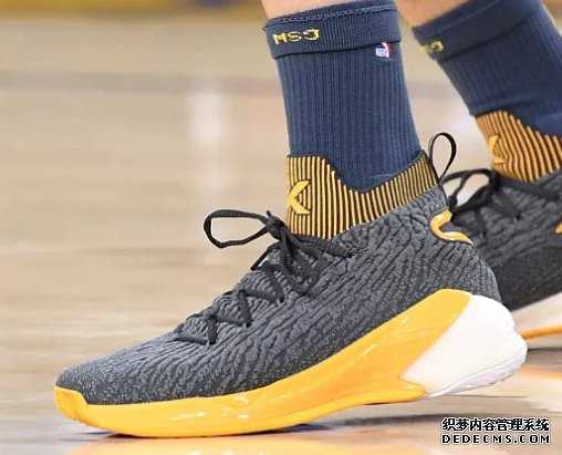 NBA12月13號球星上腳球鞋有哪些 NBA12月13號球星上腳球鞋盤點 NBA12月13號球星上腳球鞋有哪些 NBA12月13號球星上腳球鞋盤點