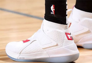 NBA12月13號球星上腳球鞋有哪些 NBA12月13號球星上