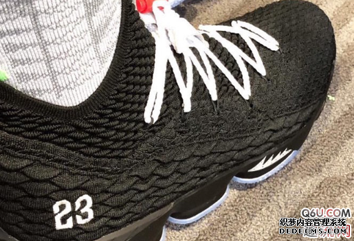 AJ5聯名詹姆斯15上腳欣賞 AJ5 x 詹姆斯15什么時候發售 AJ5聯名詹姆斯15上腳欣賞 AJ5 x 詹姆斯15什么時候發售