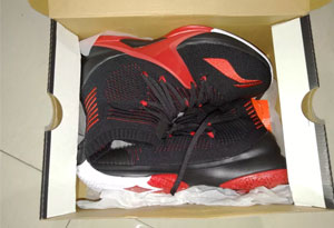 李寧封鎖2019開箱測評 李寧封鎖2019籃球鞋怎么樣