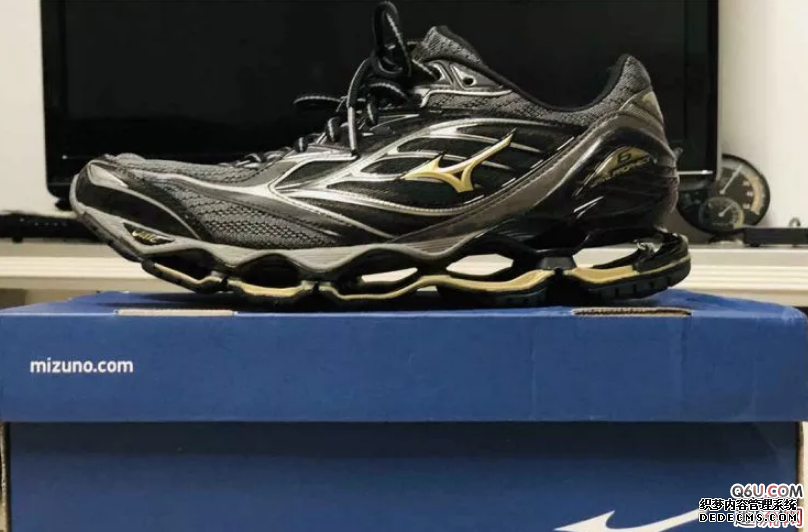 體重大的人適合什么跑鞋 大體重緩震跑鞋推薦 體重大的人適合什么跑鞋 大體重緩震跑鞋推薦