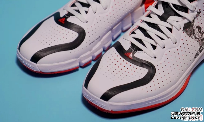 羅斯4.0復刻鞋面支撐不行 羅斯4復刻科技怎么樣 羅斯4.0復刻鞋面支撐不行 羅斯4復刻科技怎么樣