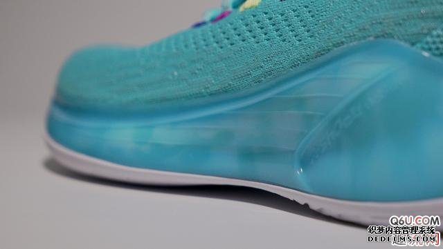 KT4輕騎兵開箱評測 安踏KT4輕騎兵細節賞析 KT4輕騎兵開箱評測 安踏KT4輕騎兵細節賞析