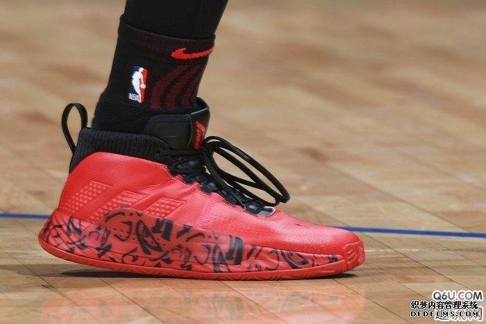 利拉德5和pg3哪個(gè)好 利拉德5和pg3實(shí)戰(zhàn)對(duì)比測(cè)評(píng) 利拉德5和pg3哪個(gè)好 利拉德5和pg3實(shí)戰(zhàn)對(duì)比測(cè)評(píng)