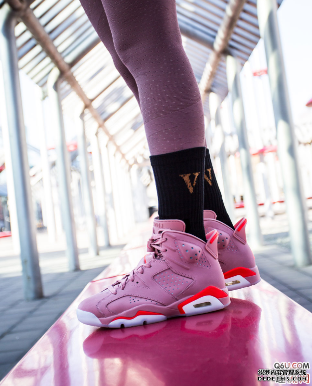 AJ6 X Aleali May櫻花粉開箱測評 AJ6 Aleali May上腳圖賞析