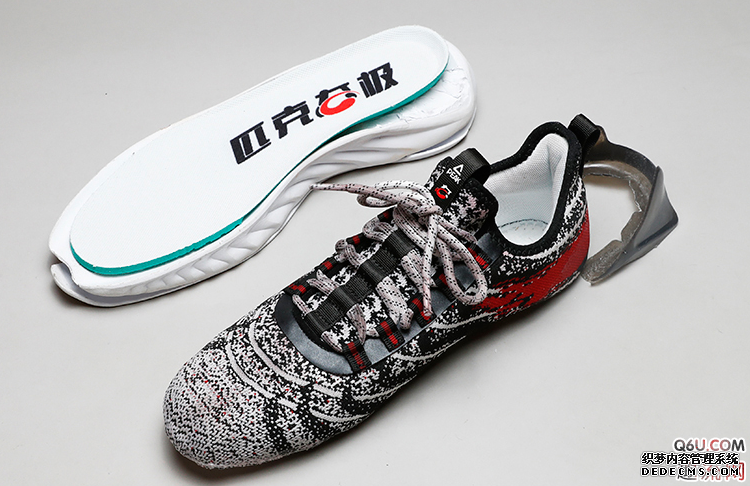 匹克態極拆解測評 匹克態極配置怎么樣 匹克態極拆解測評 匹克態極配置怎么樣