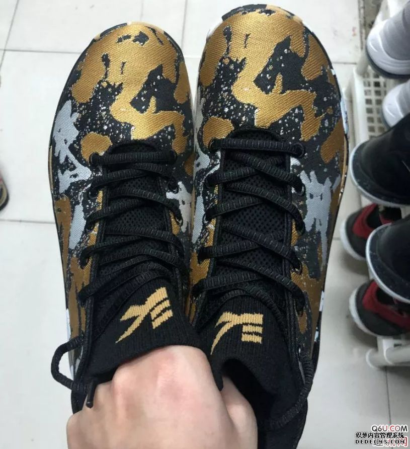 安踏KT4黑人月開箱測評 KT4黑人月鞋面怎么清洗 安踏KT4黑人月開箱測評 KT4黑人月鞋面怎么清洗