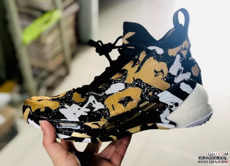 安踏KT4黑人月開箱測評 KT4黑人月鞋面怎么清洗 安踏KT4黑人月開箱測評 KT4黑人月鞋面怎么清洗