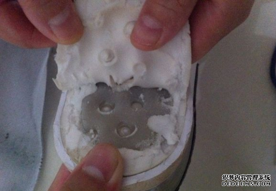 空軍一號有沒有氣墊 空軍一號帶氣墊和無氣墊的區別 空軍一號有沒有氣墊 空軍一號帶氣墊和無氣墊的區別