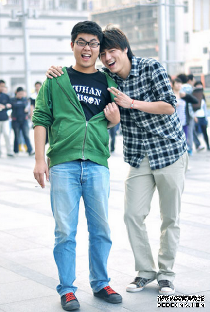 匡威鞋子好在哪 匡威鞋子為什么這么貴 匡威鞋子好在哪 匡威鞋子為什么這么貴