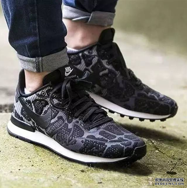 如何判斷耐克鞋有沒有內(nèi)置氣墊 耐克內(nèi)置氣墊是什么 如何判斷耐克鞋有沒有內(nèi)置氣墊 耐克內(nèi)置氣墊是什么