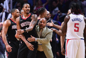 保羅率哈登等人闖快船更衣室 火箭快船嚴重沖突