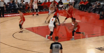 周琦在發展聯盟肘部受傷 周琦未來的路該怎么走 周琦在發展聯盟肘部受傷 周琦未來的路該怎么走