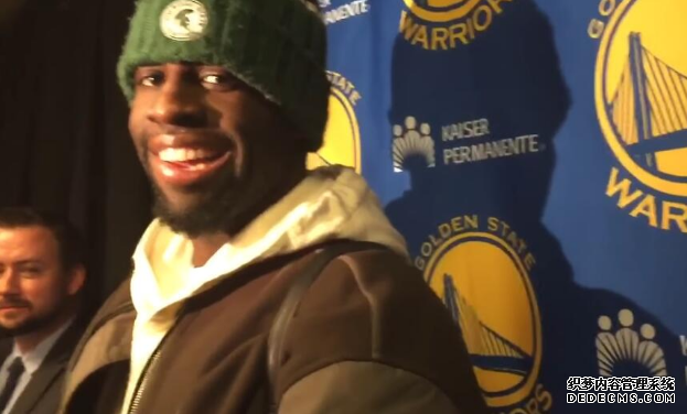 追夢格林炮轟裁判遭罰款 格林的火爆脾氣需要改了 追夢格林炮轟裁判遭罰款 格林的火爆脾氣需要改了