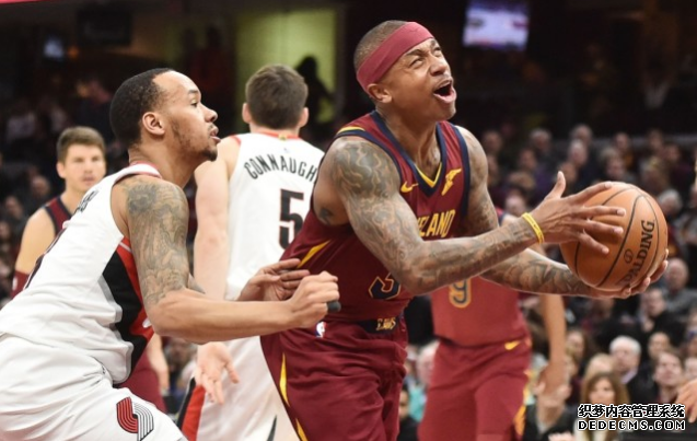 小托馬斯缺陣228天迎來(lái)復(fù)出 首秀完美發(fā)揮獲滿堂彩 小托馬斯缺陣228天迎來(lái)復(fù)出 首秀完美發(fā)揮獲滿堂彩