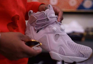 銳步充氣鞋可以用水洗嗎 銳步充氣鞋清洗教程