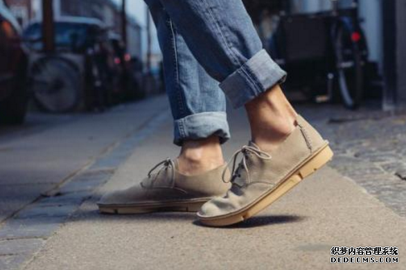 其樂正品鞋和外貿鞋的區別 Clarks正品如何鑒定 其樂正品鞋和外貿鞋的區別 Clarks正品如何鑒定