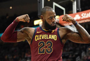 詹姆斯正負(fù)值創(chuàng)職業(yè)生涯新低 連續(xù)得分上雙記錄