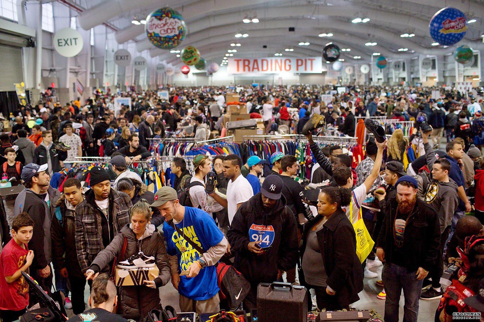 在官網會買到假鞋嗎 中國球鞋市場真假解析 在官網會買到假鞋嗎 中國球鞋市場真假解析