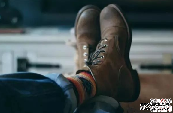 男生冬天怎么穿靴子好看 年輕男生穿靴子應該怎么搭配 男生冬天怎么穿靴子好看 年輕男生穿靴子應該怎么搭配