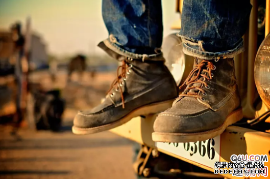 男生冬天怎么穿靴子好看 年輕男生穿靴子應該怎么搭配 男生冬天怎么穿靴子好看 年輕男生穿靴子應該怎么搭配