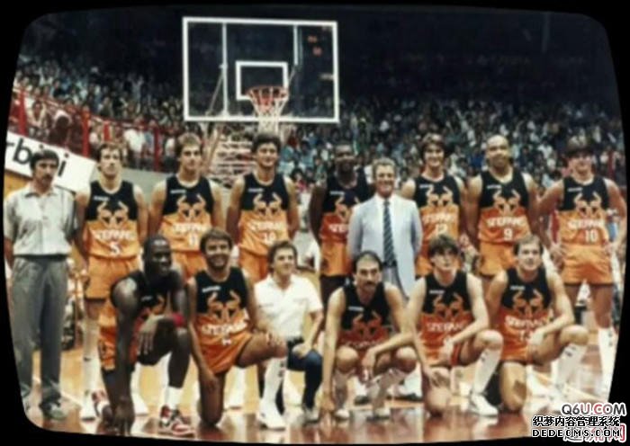 為什么喬丹要推出國際航班配色 AJ國際航班配色是怎么來的 為什么喬丹要推出國際航班配色 AJ國際航班配色是怎么來的