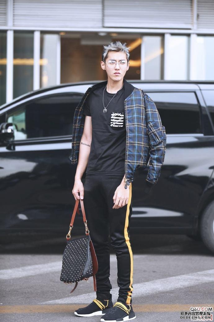吳亦凡超酷時尚潮男穿搭 男孩子如何穿搭時尚帥氣