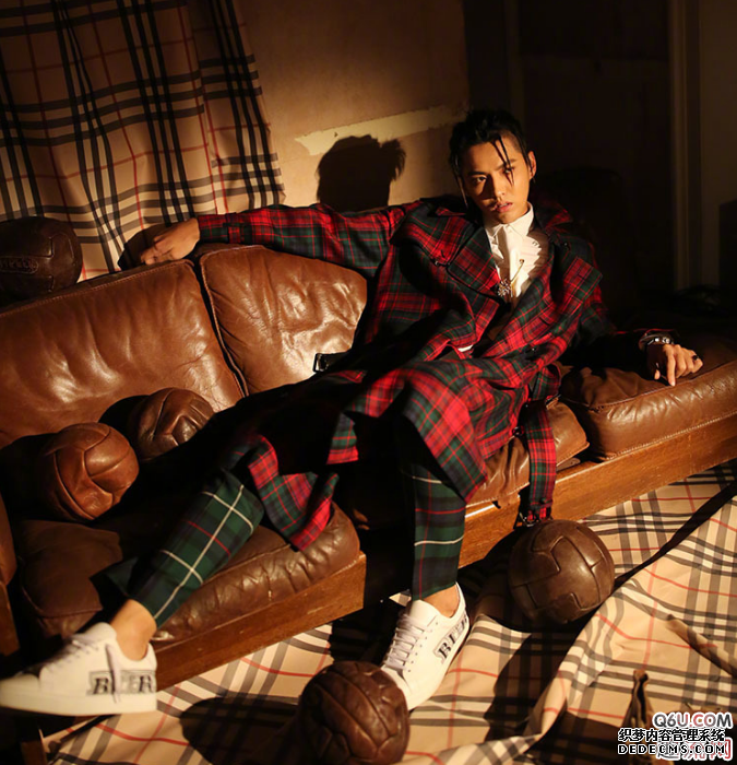 吳亦凡超酷時尚潮男穿搭 男孩子如何穿搭時尚帥氣